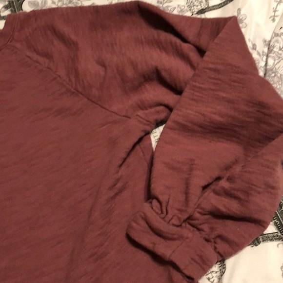 Lush size medium long sleeve - Picture 3 of 7